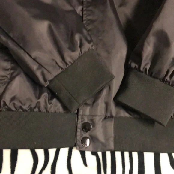 Obey Giant Bomber large - Picture 4 of 6